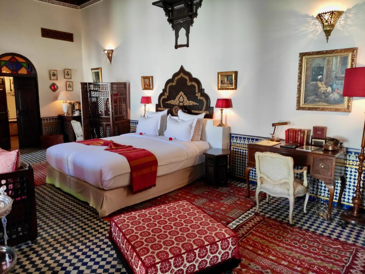 Riad Le Calife Fez Bagian luar foto