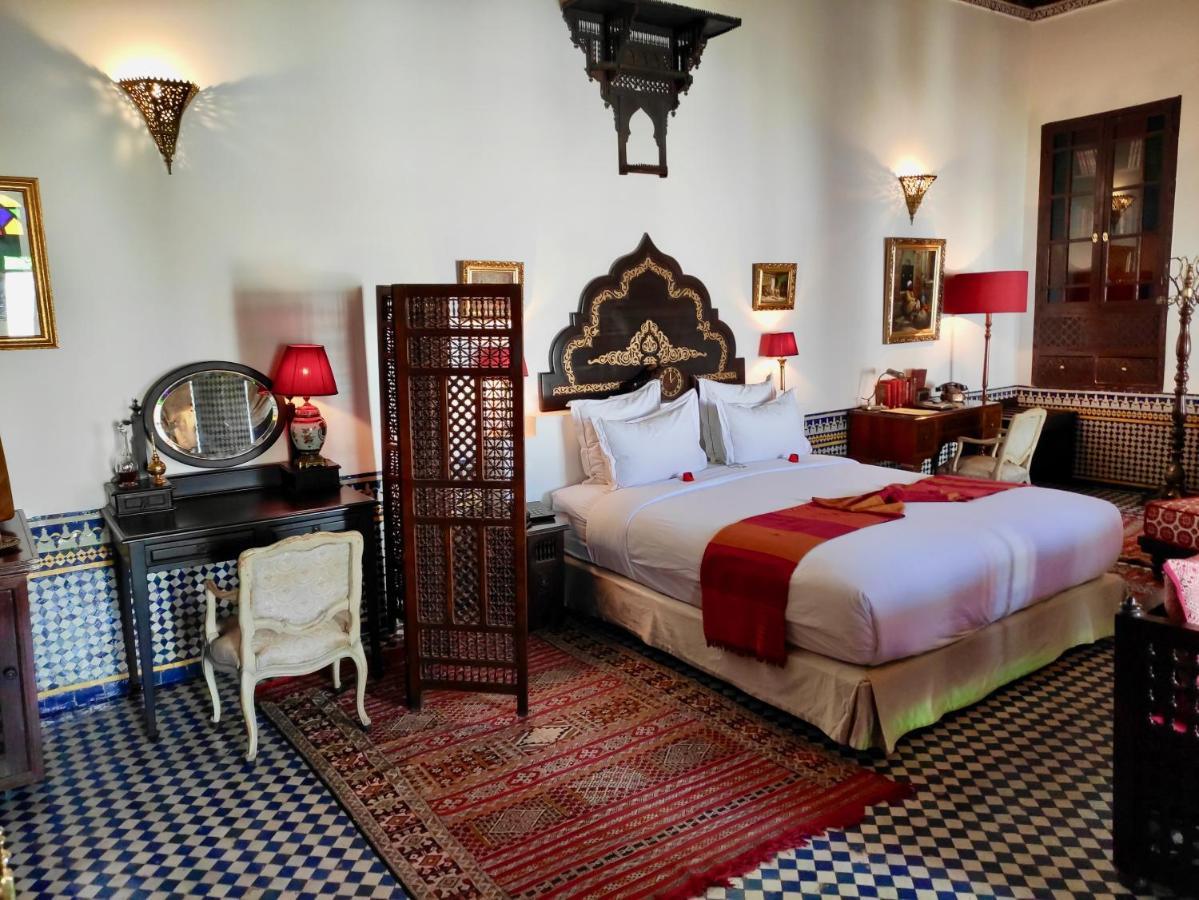 Riad Le Calife Fez Bagian luar foto
