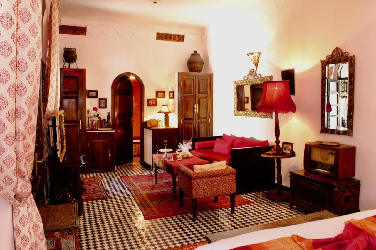 Riad Le Calife Hotel Fez Bagian luar foto