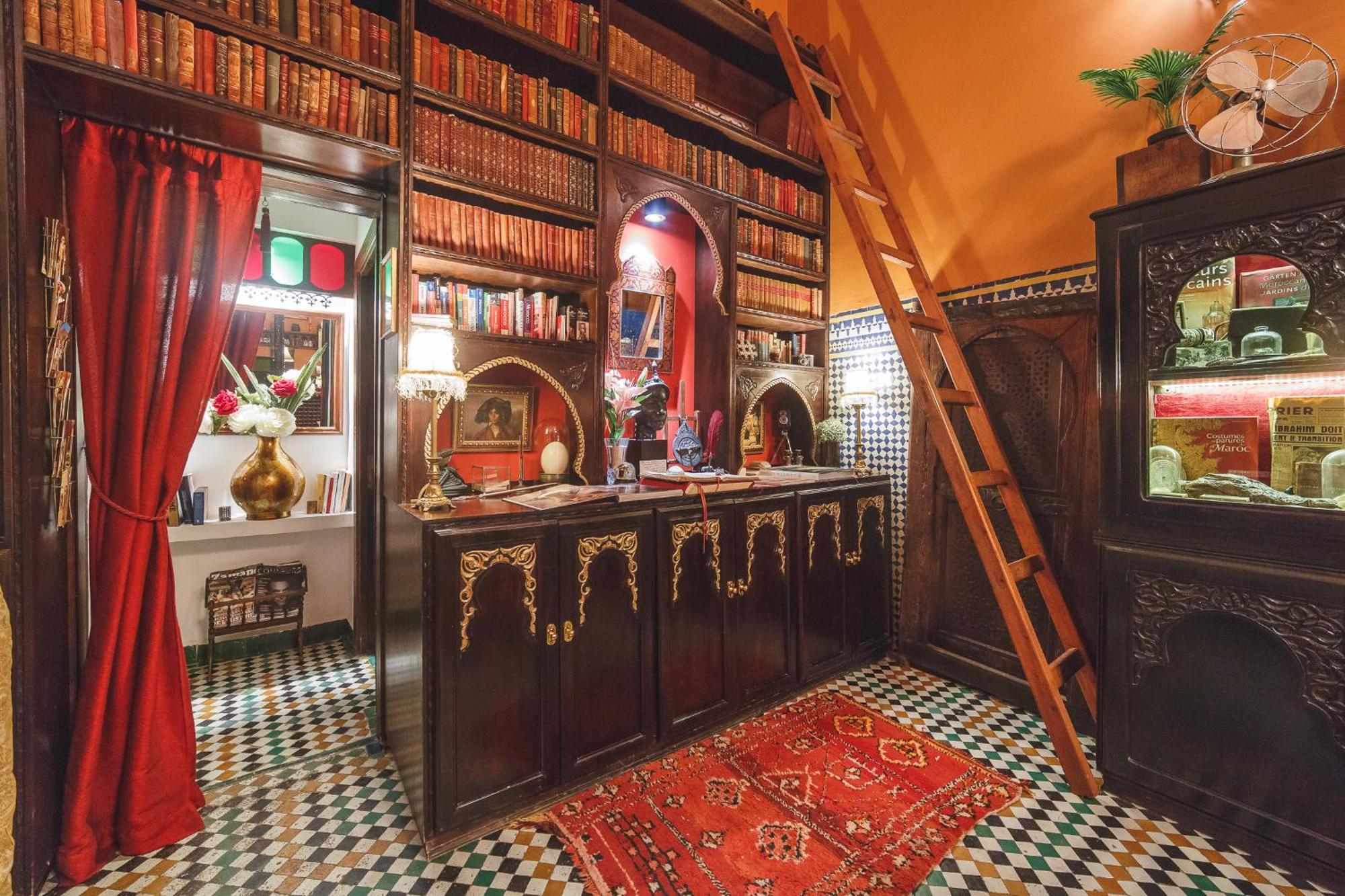 Riad Le Calife Fez Bagian luar foto