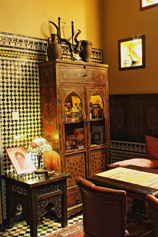 Riad Le Calife Hotel Fez Bagian luar foto