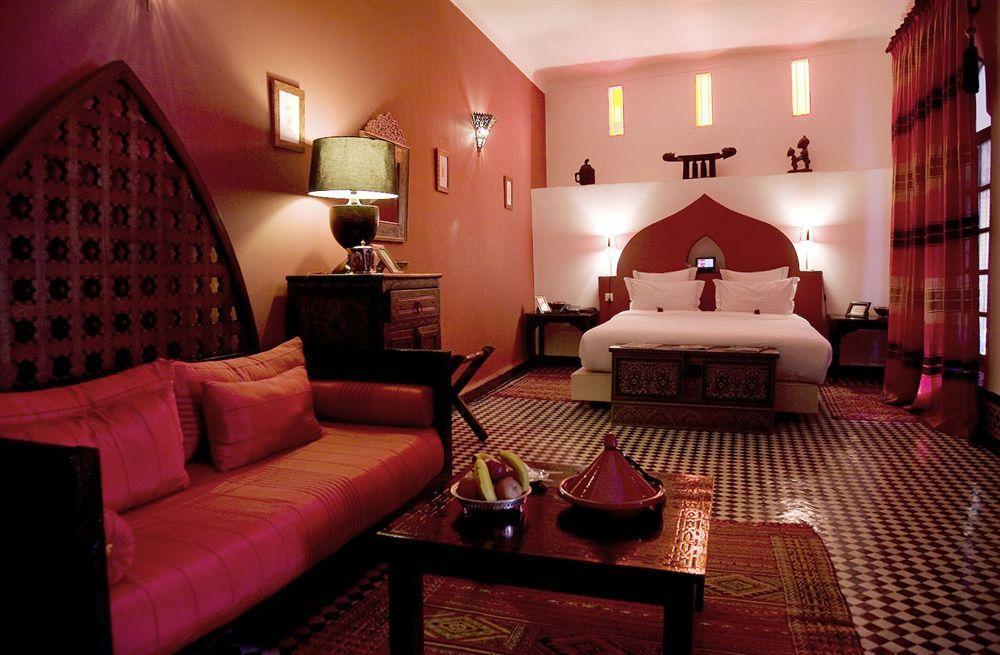 Riad Le Calife Hotel Fez Bagian luar foto