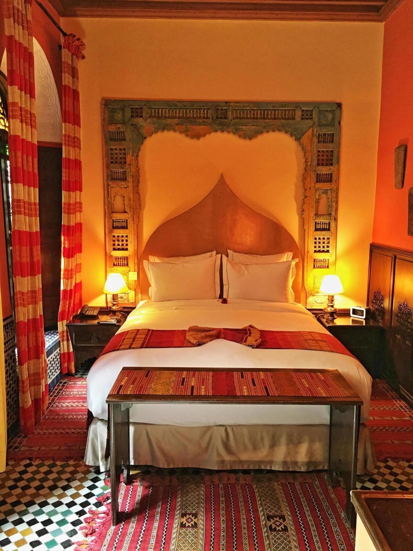 Riad Le Calife Fez Bagian luar foto