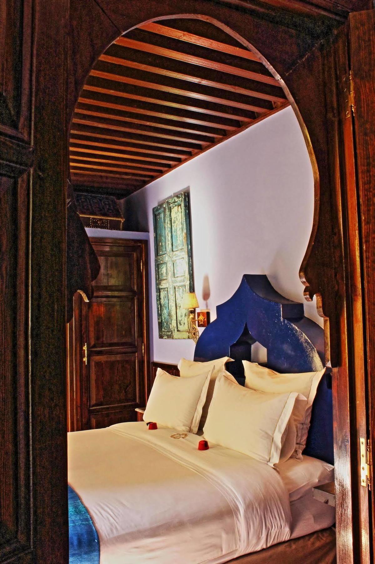 Riad Le Calife Fez Bagian luar foto