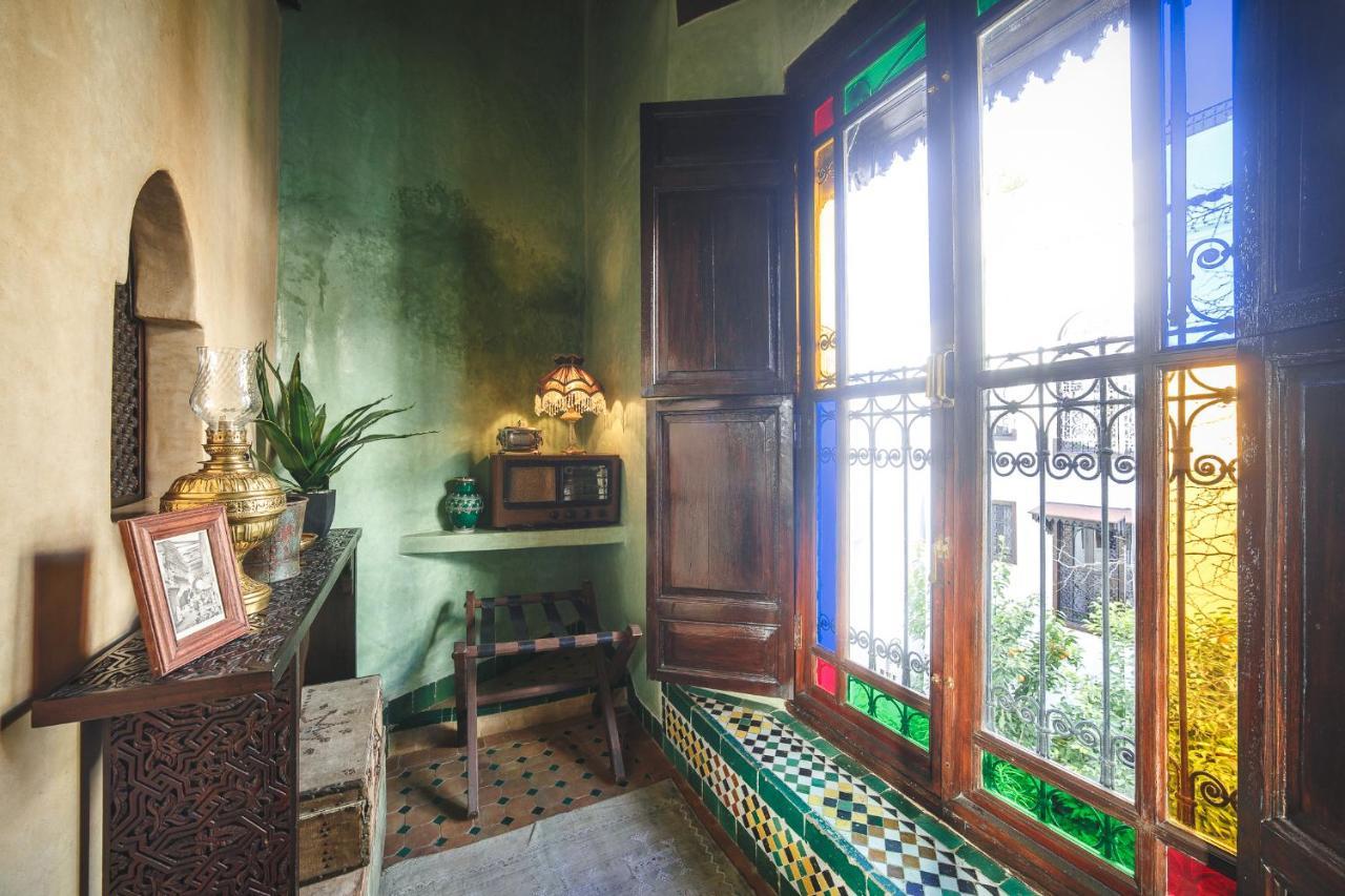 Riad Le Calife Fez Bagian luar foto